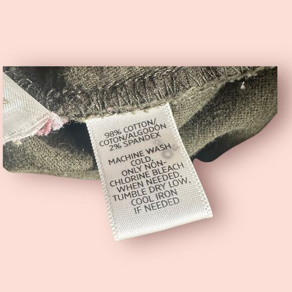 Lou & grey women’s pants olive green slacks size 6 utility zip pockets crop - Picture 3 of 4